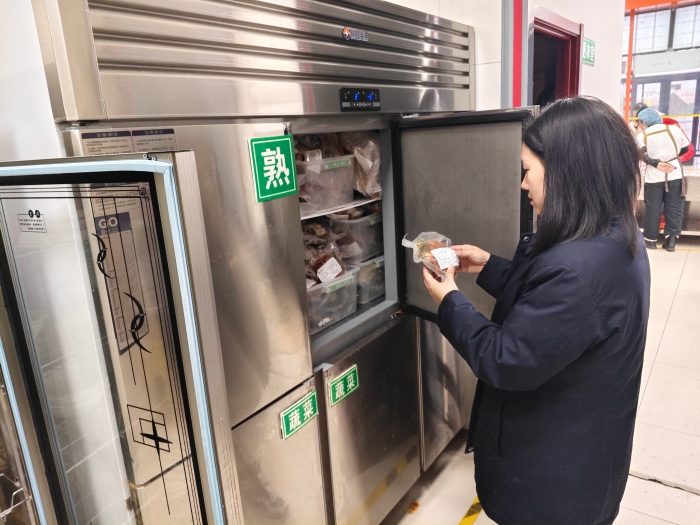 7031b5cc8e27696f6dd310ba11a4b678